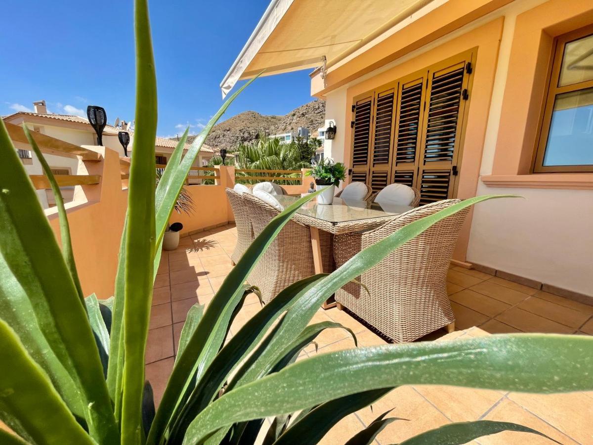 Modern 2-Floor Penthouse With Sea Views - Sleeps 7 Daire Finestrat Dış mekan fotoğraf